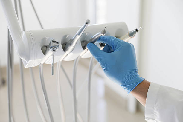 Professional Teeth Whitening technician working in Doña Ana, NM